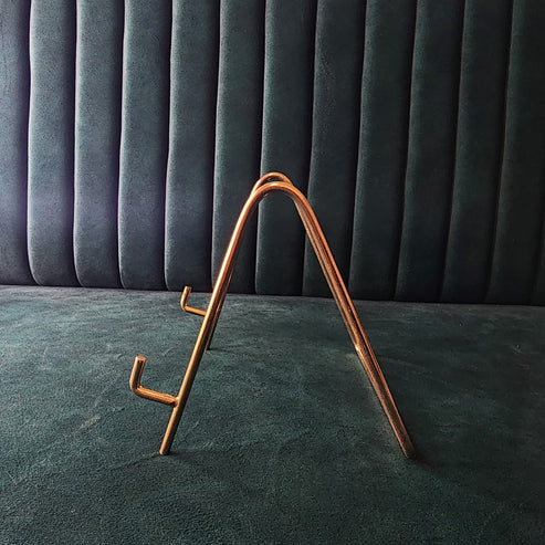 Metal Wire Stand